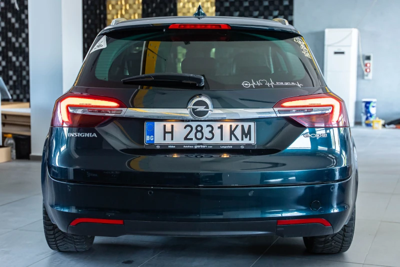 Opel Insignia, снимка 5 - Автомобили и джипове - 51505621