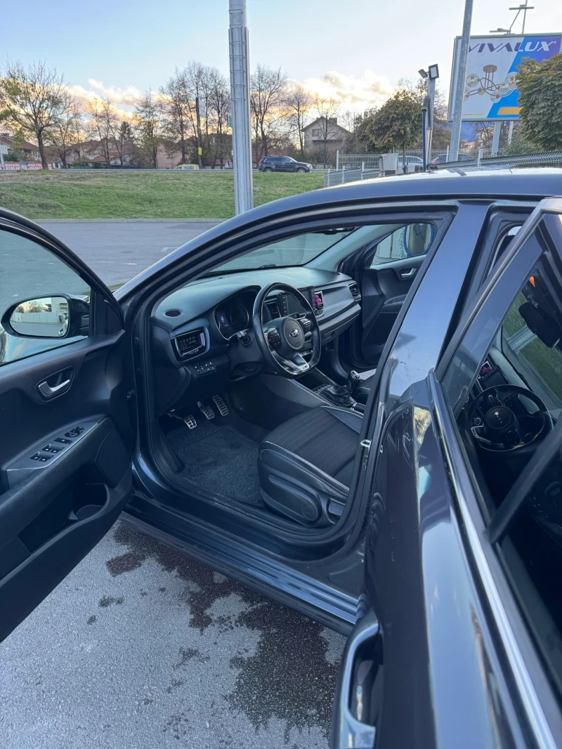 Kia Rio GT-Line, снимка 7 - Автомобили и джипове - 52701727