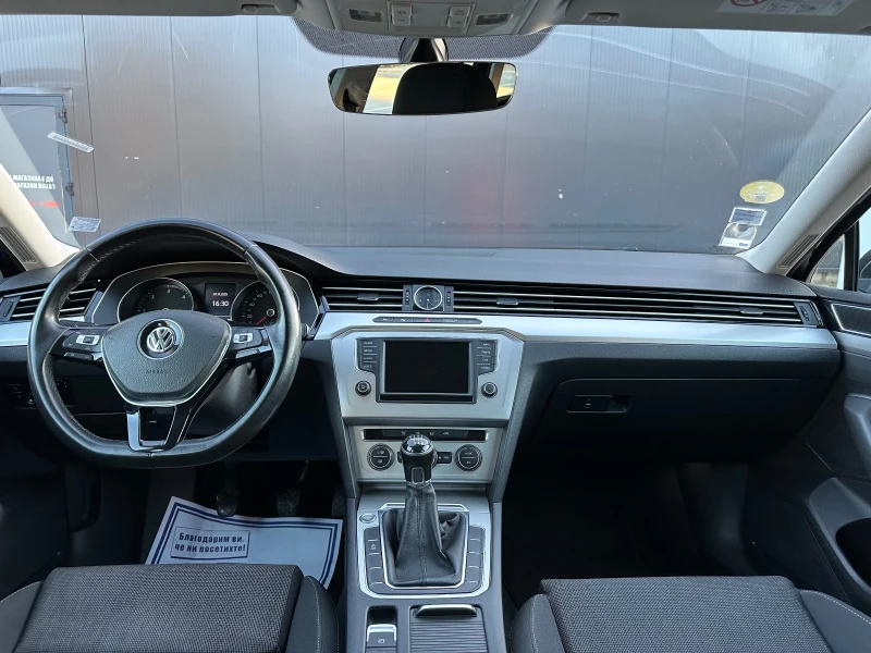 VW Passat 2.0TDI BLUEMOTION, снимка 13 - Автомобили и джипове - 52598586
