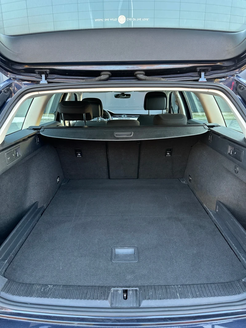 VW Passat 2.0TDI BLUEMOTION, снимка 12 - Автомобили и джипове - 52598586
