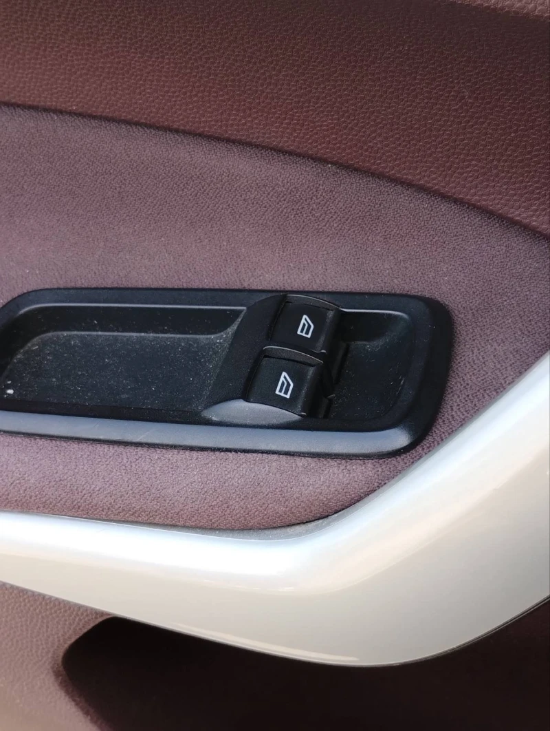 Ford Fiesta 1.4  97к.с. БЕНЗИН -ГАЗ!, снимка 10 - Автомобили и джипове - 52287767