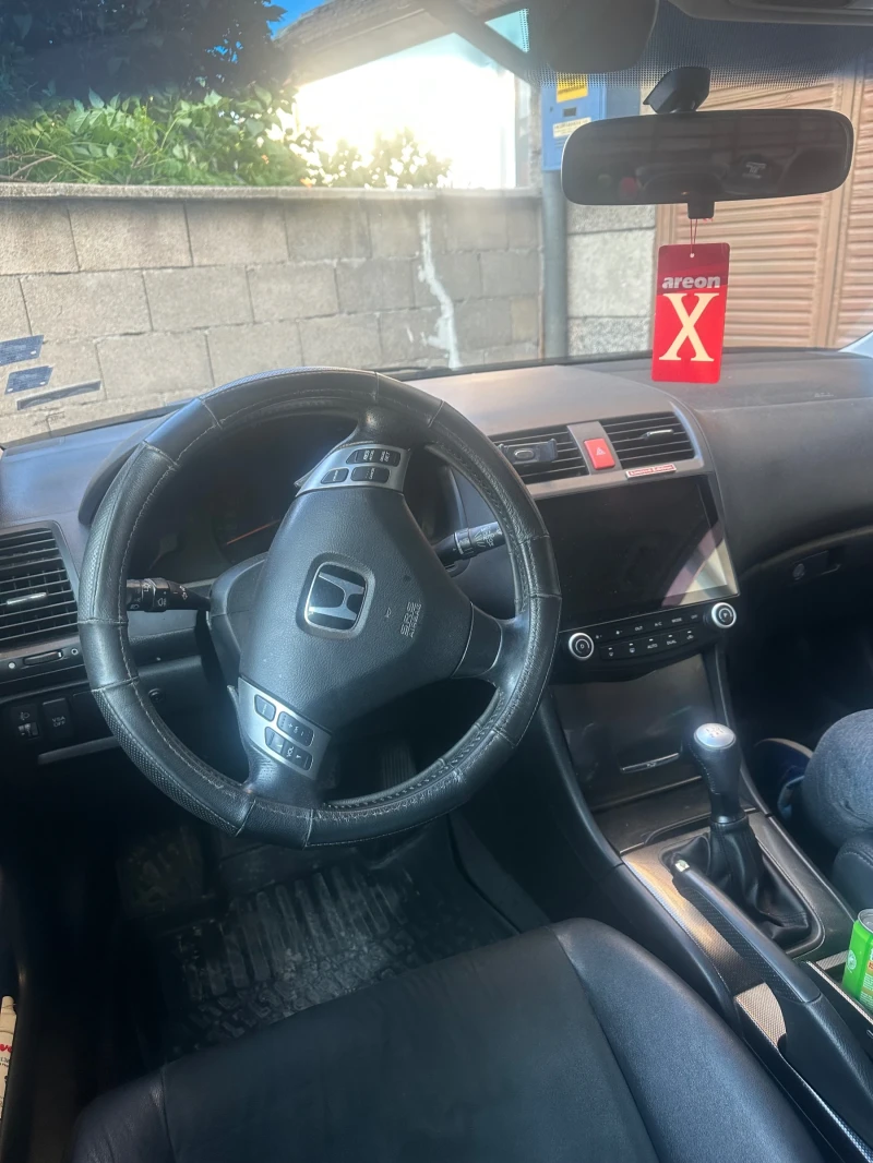 Honda Accord 2.2, снимка 6 - Автомобили и джипове - 52940285