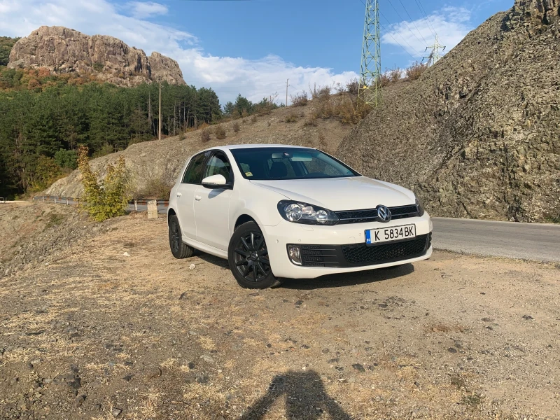 VW Golf, снимка 2 - Автомобили и джипове - 53124322