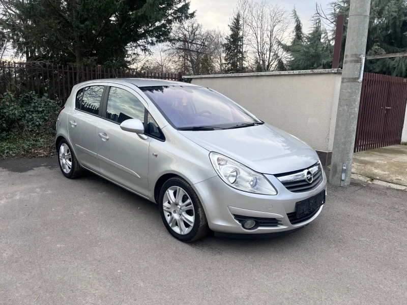 Opel Corsa 1.4 16v 90k /ГАЗ