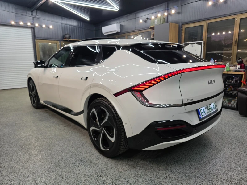 Kia EV6 GT Line Meridian Pano , снимка 5 - Автомобили и джипове - 53525815