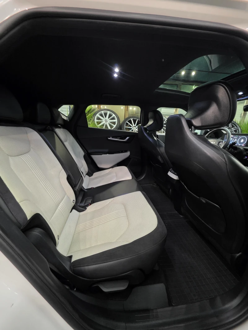 Kia EV6 GT Line Meridian Pano , снимка 7 - Автомобили и джипове - 53525815