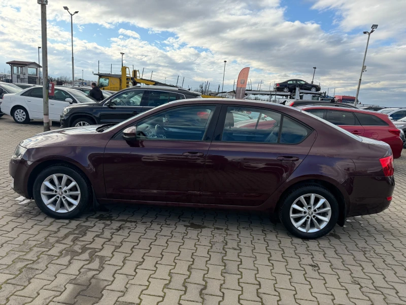 Skoda Octavia 1.6TDI NAVI EURO 5, снимка 9 - Автомобили и джипове - 53564268