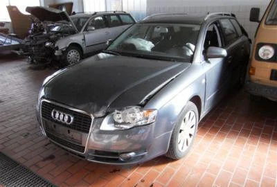 Audi A4 3.0 4x4 chasti   - [1] 