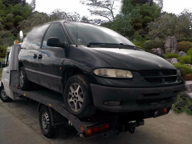 Chrysler Voyager 2.5TDI 116к.с., снимка 3 - Автомобили и джипове - 46531729