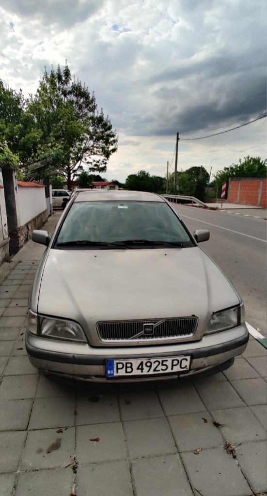 Volvo S40, снимка 3 - Автомобили и джипове - 46143842