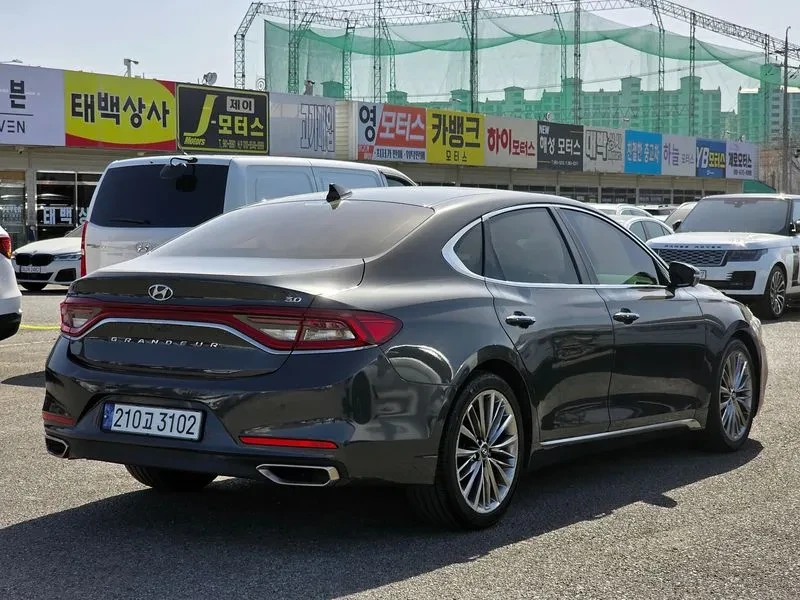 Hyundai Grandeur Ig 3.0 Exclusive Special, снимка 2 - Автомобили и джипове - 53778794