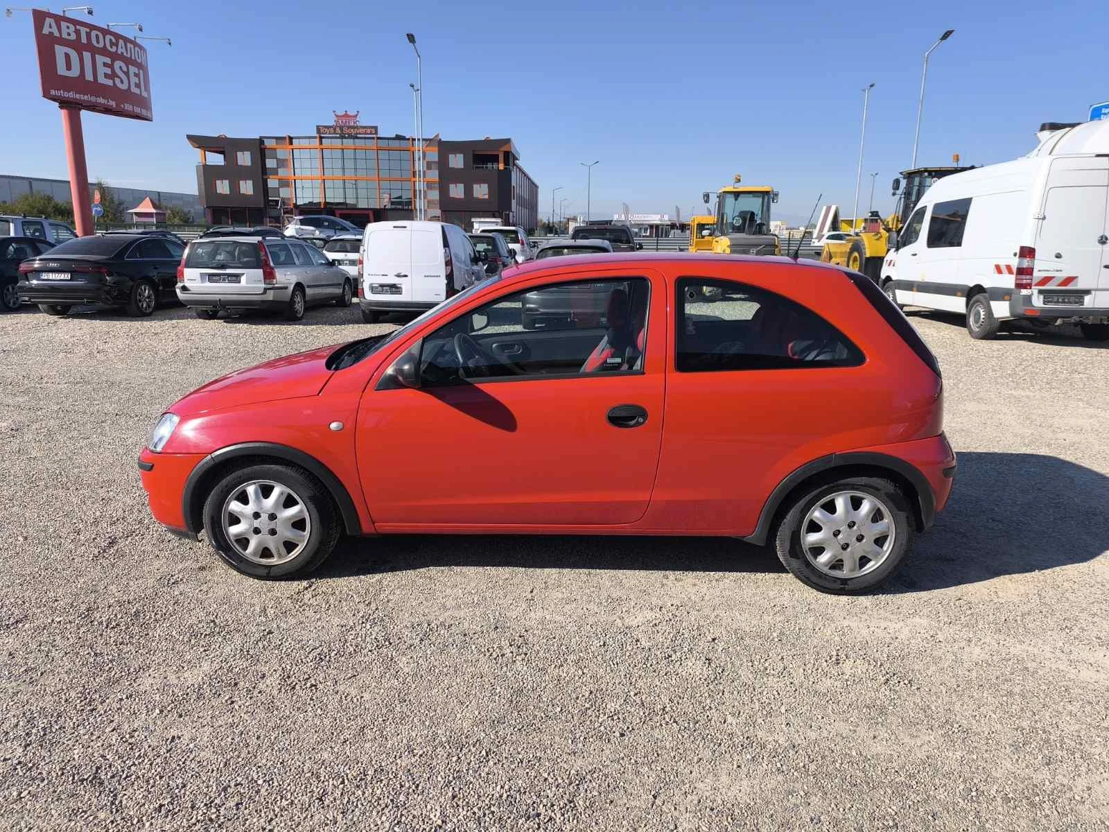 Opel Corsa C 1.0 - изображение 4