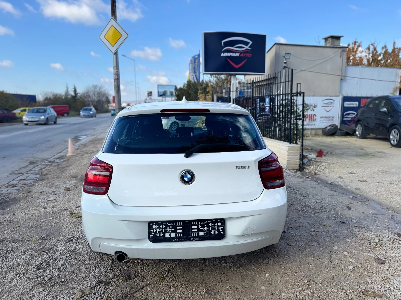 BMW 116 110000км - изображение 5