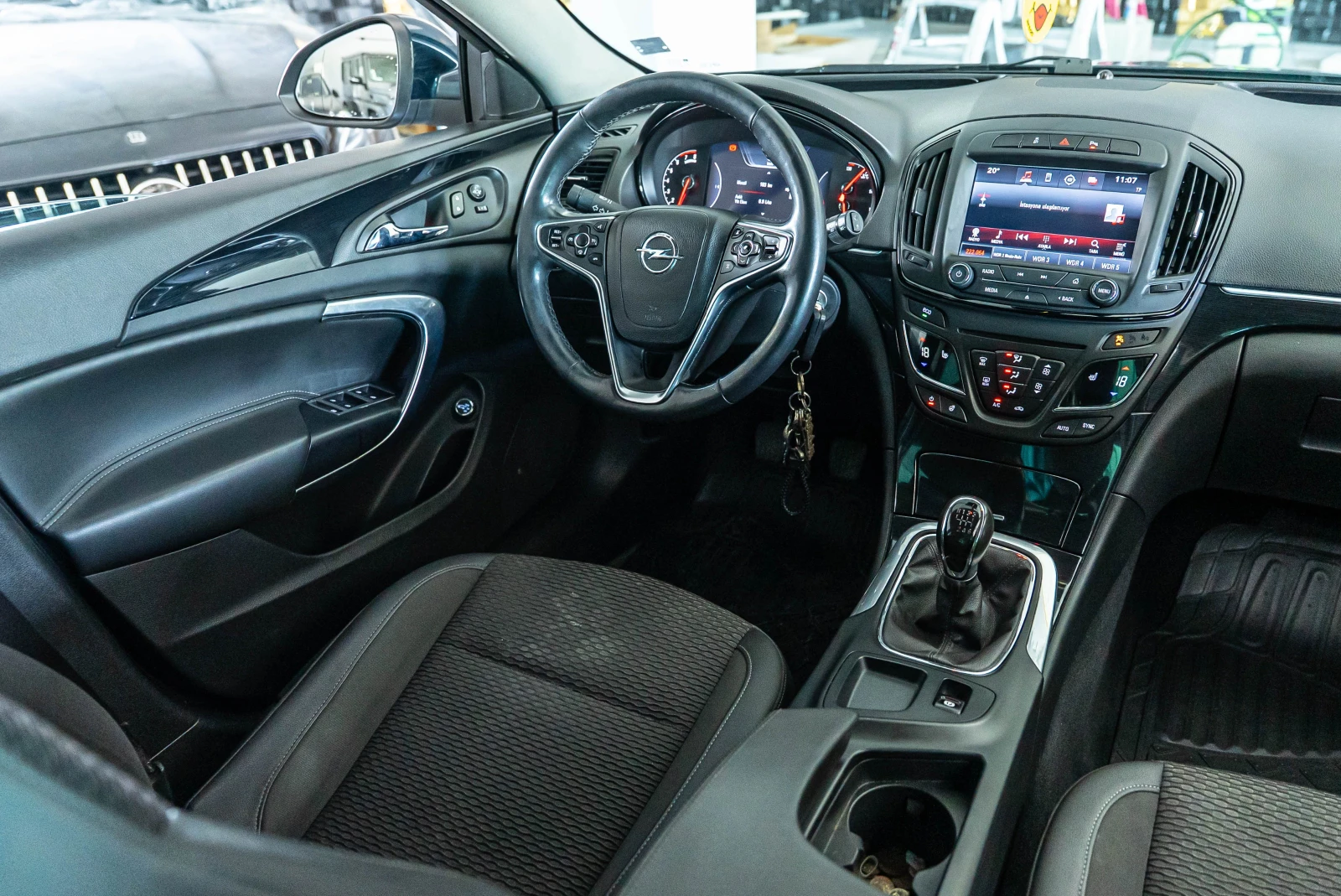 Opel Insignia | Mobile.bg   13