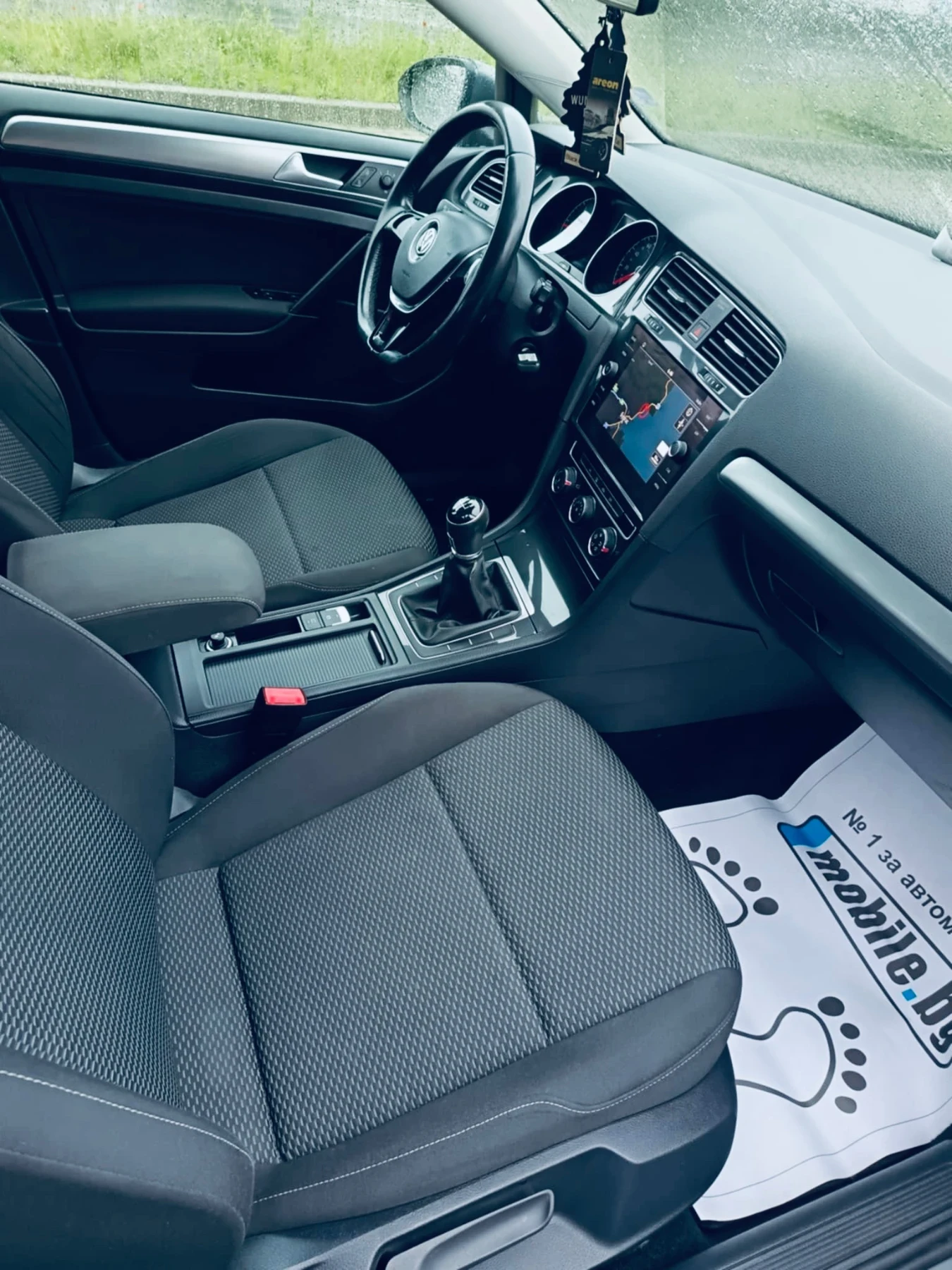 VW Golf 1.6 TDI FACELIFT  - изображение 9