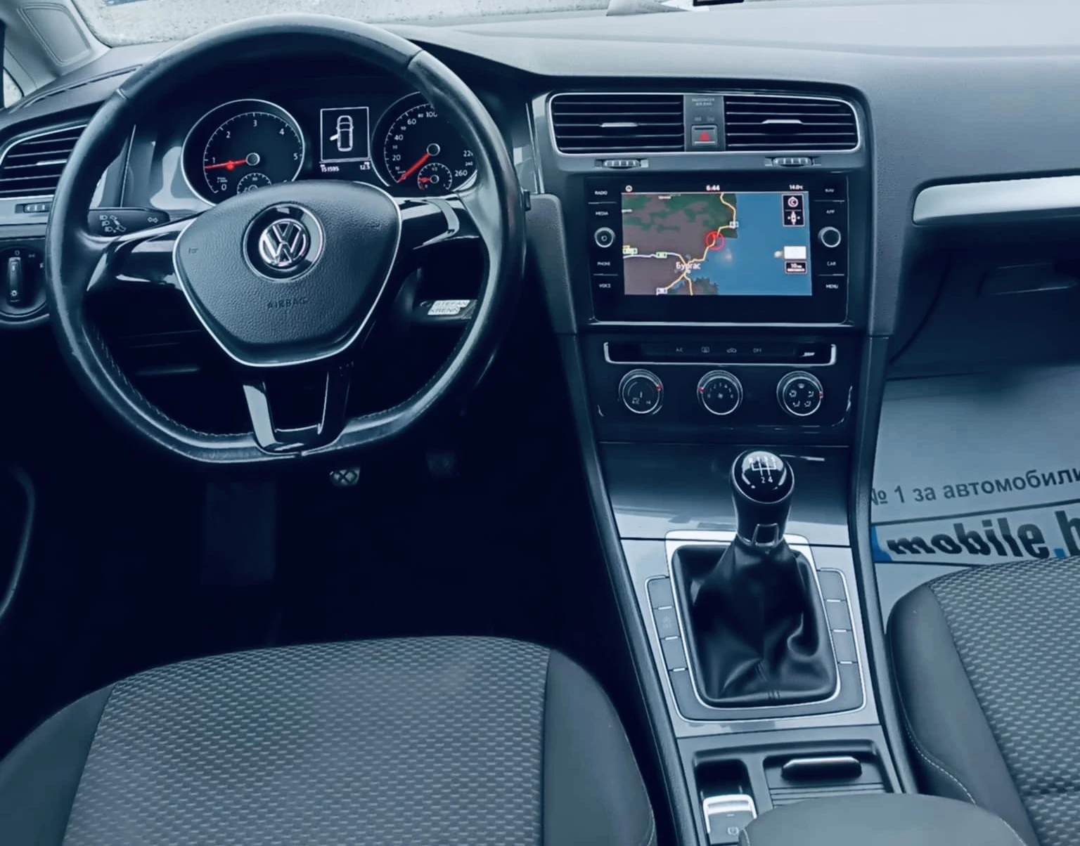 VW Golf 1.6 TDI FACELIFT  - изображение 10