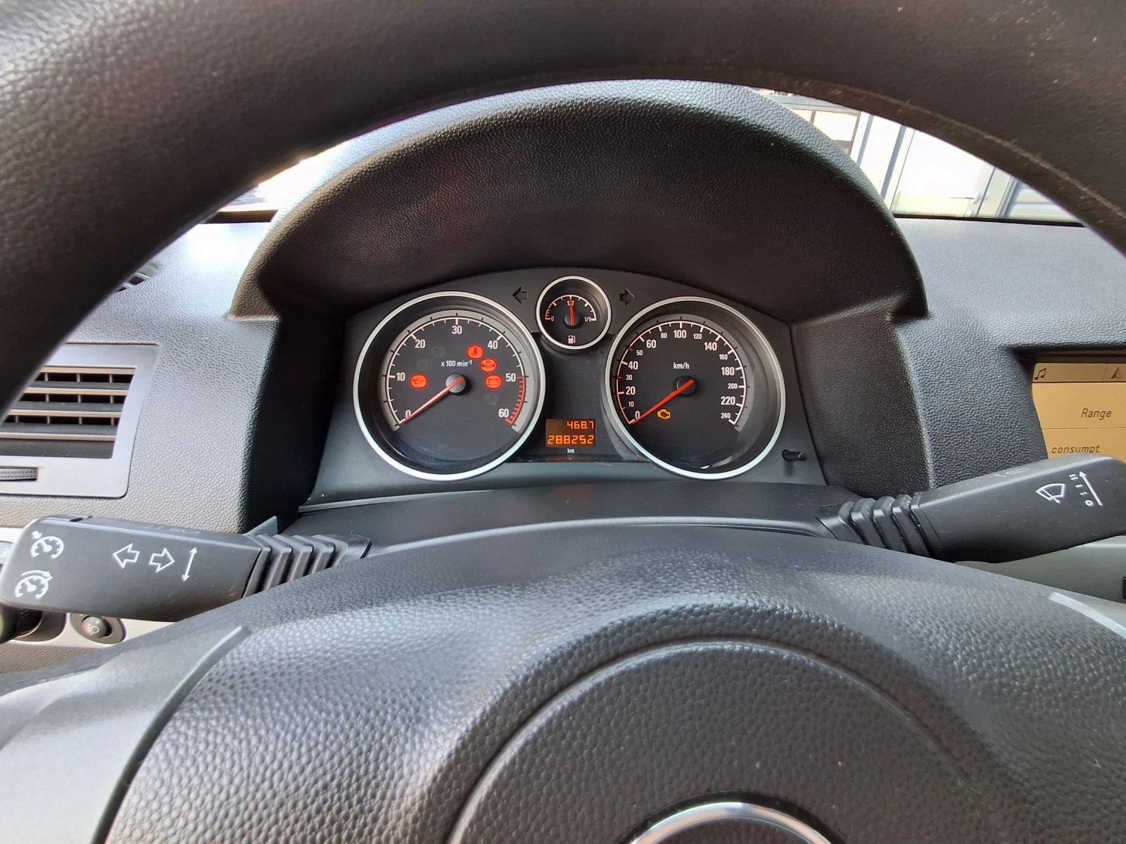 Opel Astra H - изображение 6