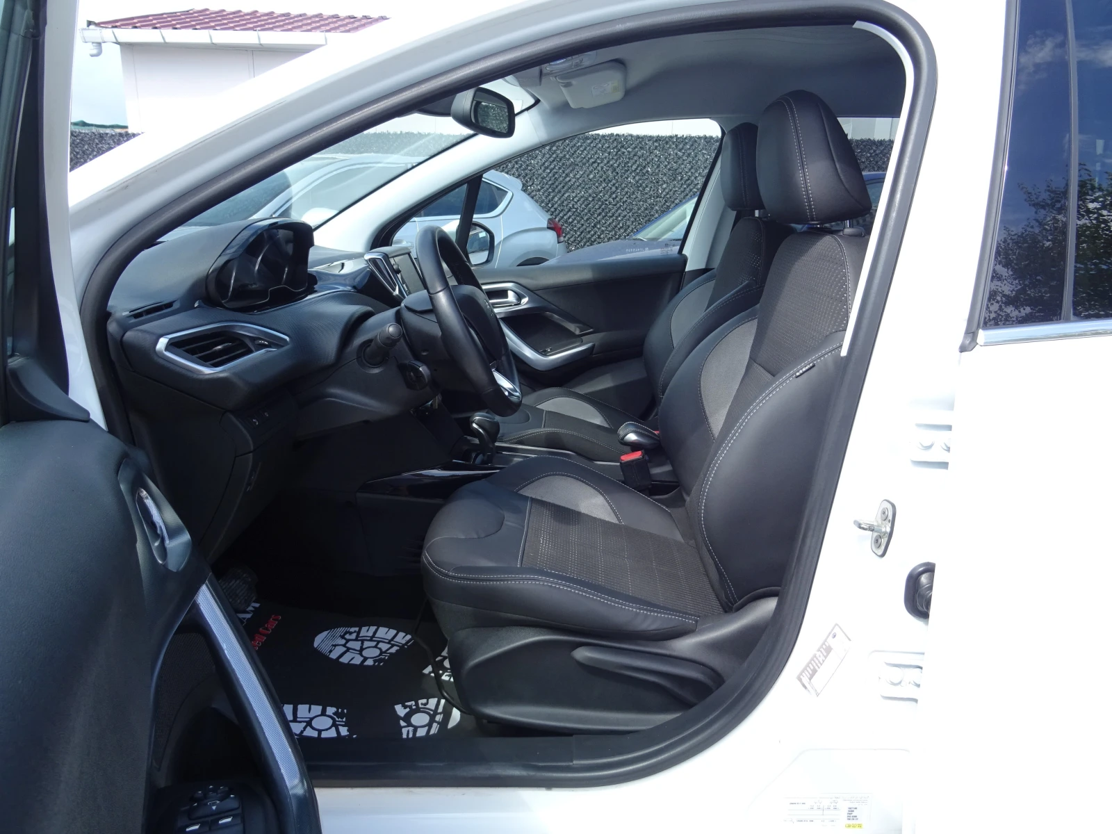Peugeot 2008 Restyling 1.5 BlueHDi 120 EAT6 S&S 5вр. GT-Line  - изображение 10