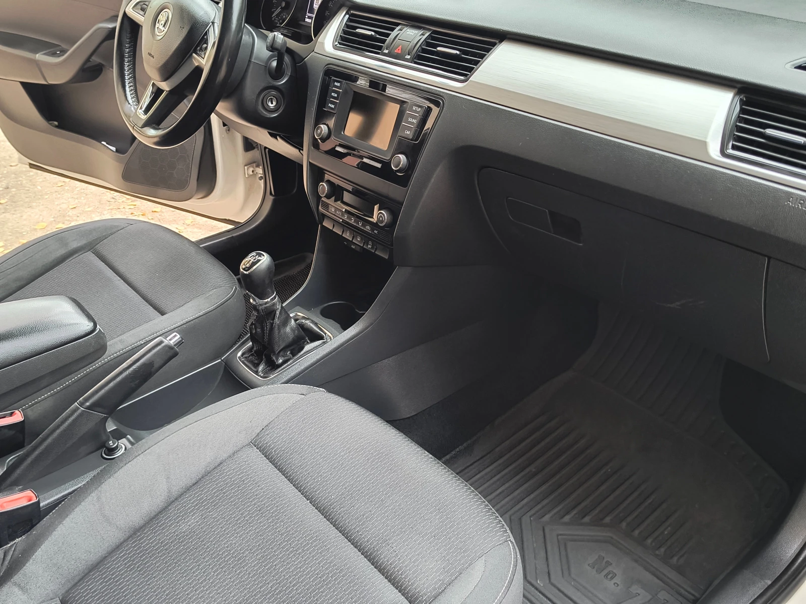 Skoda Rapid 1.6TDI 115k.c. | Mobile.bg   16