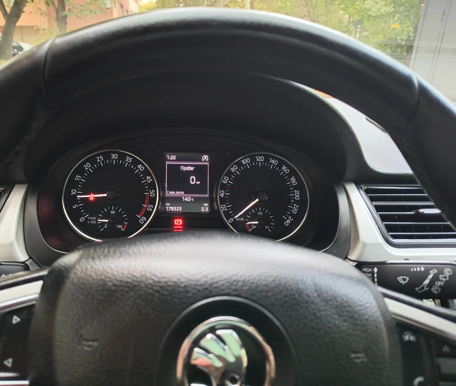 Skoda Rapid 1.6TDI 115k.c. | Mobile.bg   14