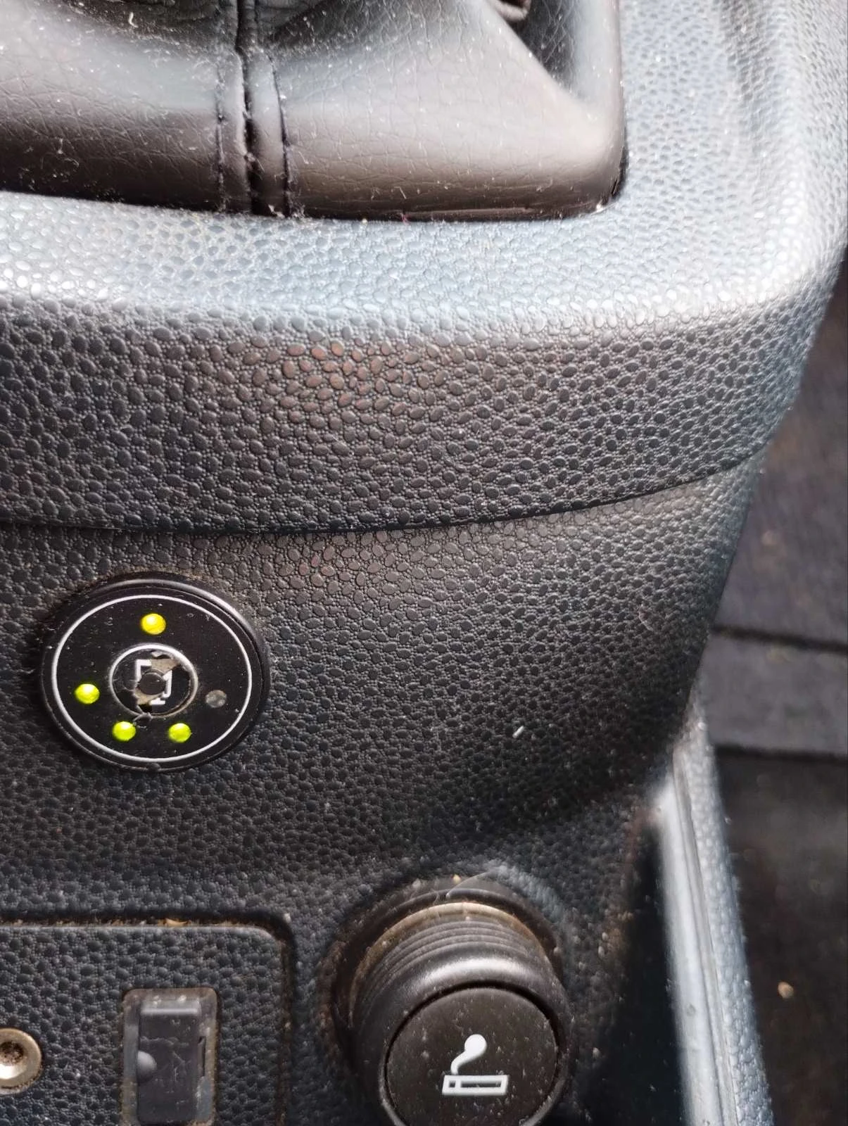 Ford Fiesta  - изображение 7