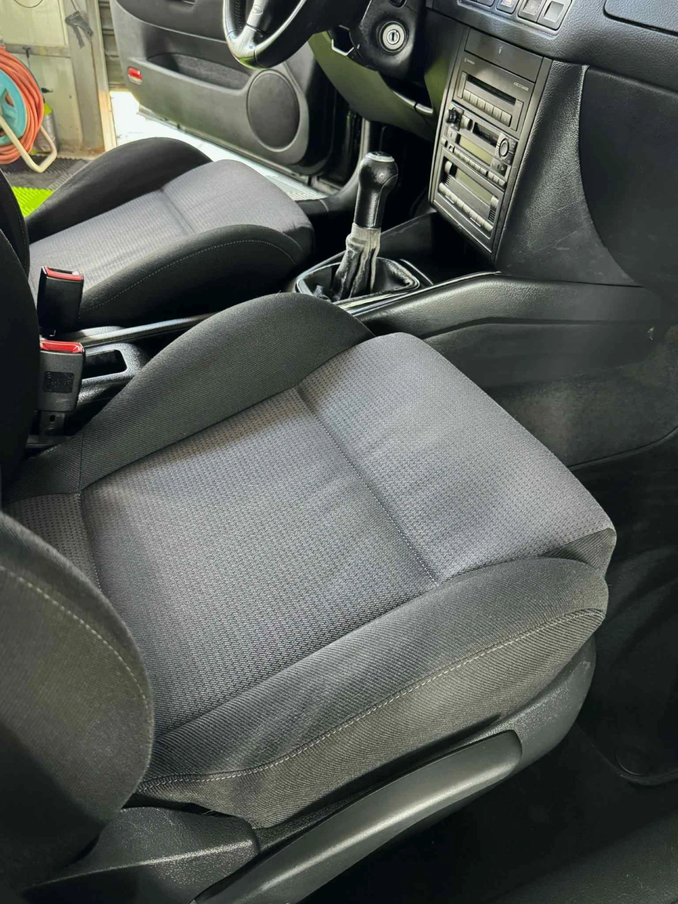 VW Golf 1.9 TDI 4x4 | Mobile.bg   10