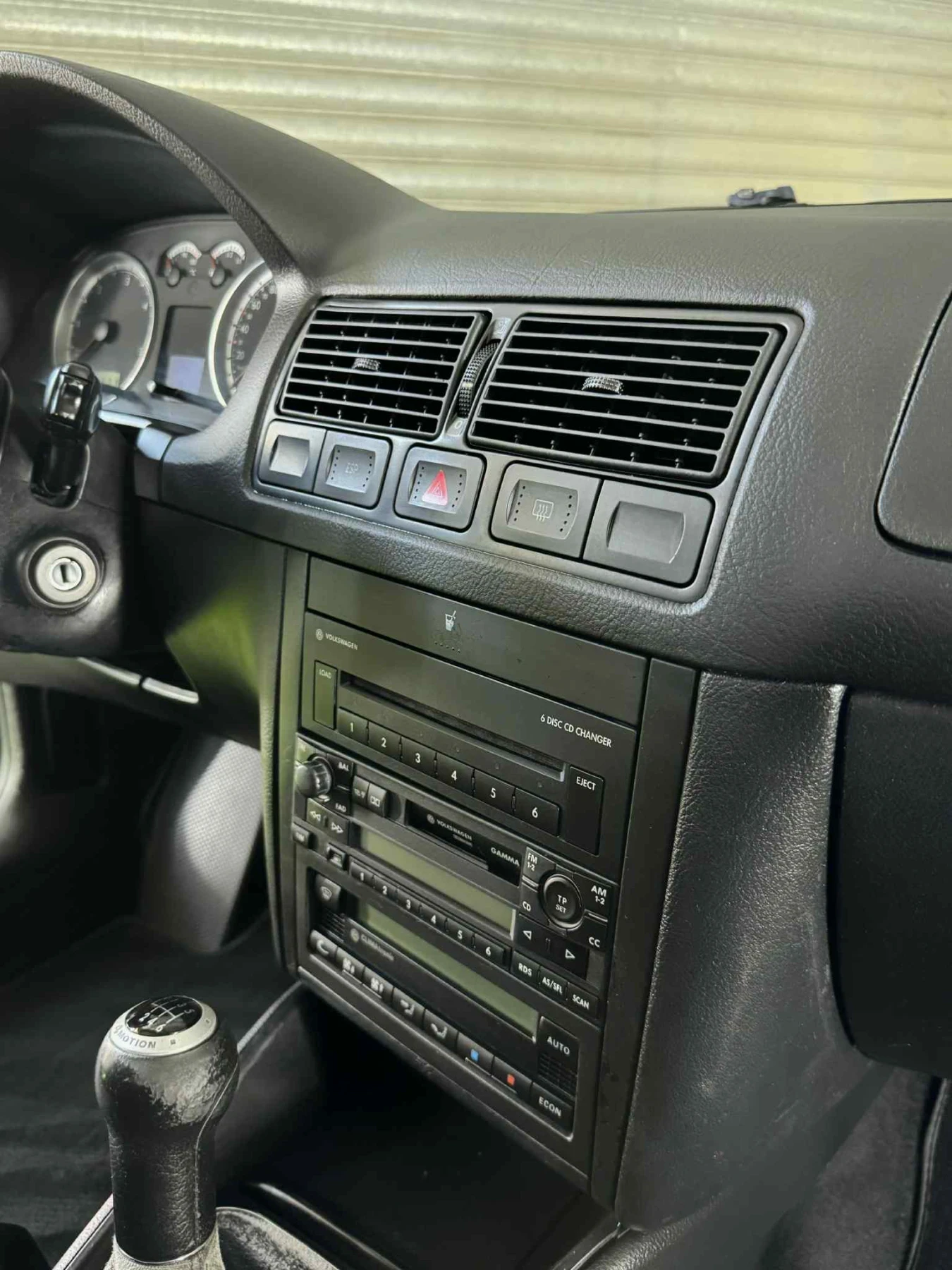 VW Golf 1.9 TDI 4x4 | Mobile.bg   4