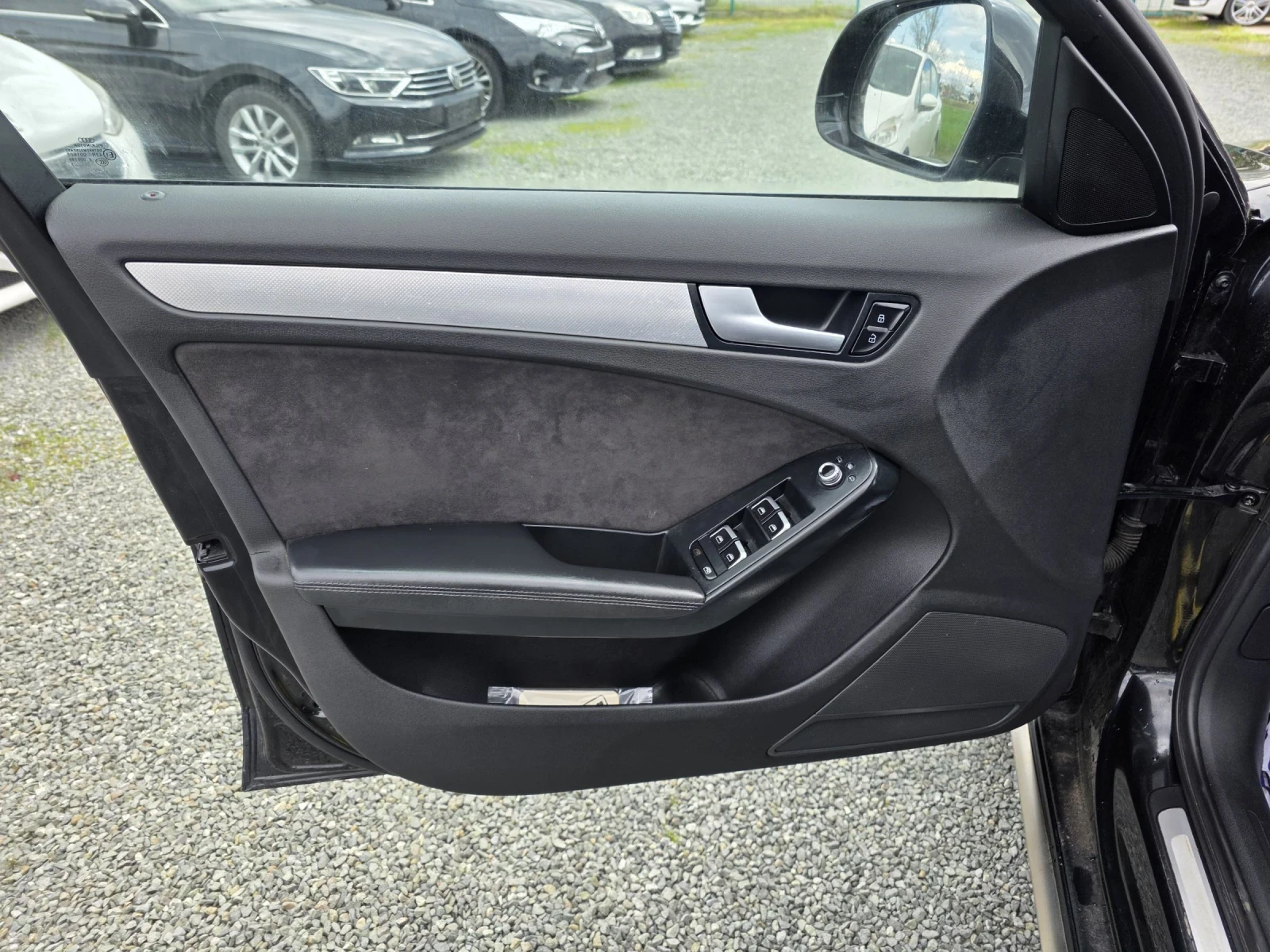 Audi A4 Allroad 2.0 avtomat  кожа нави , снимка 12 - Автомобили и джипове - 53801547