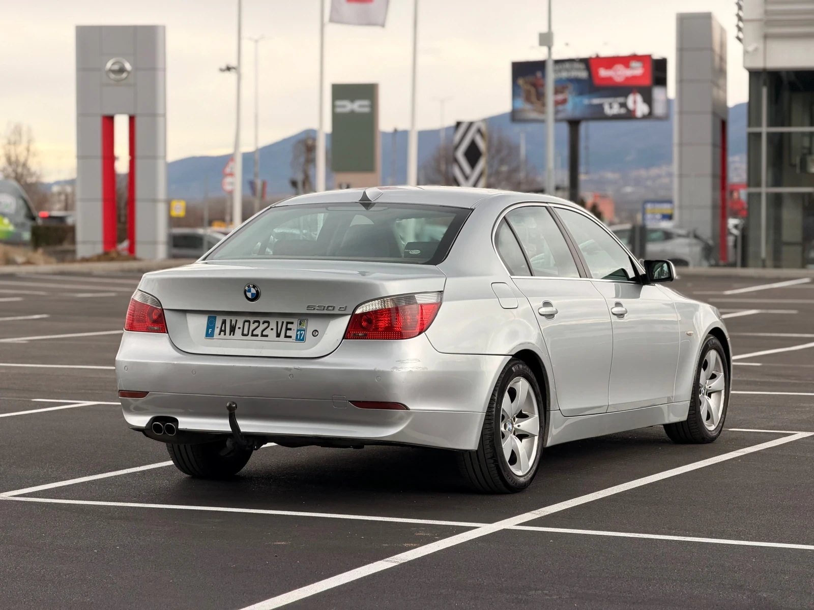 BMW 530 D-лизинг през Уникредит  - изображение 6