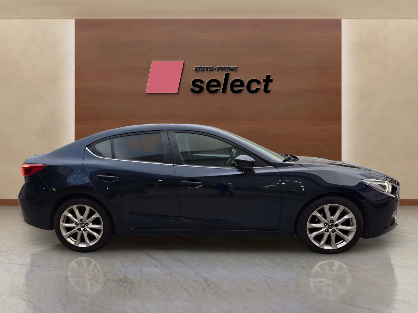 Mazda 3 2.0 - изображение 4