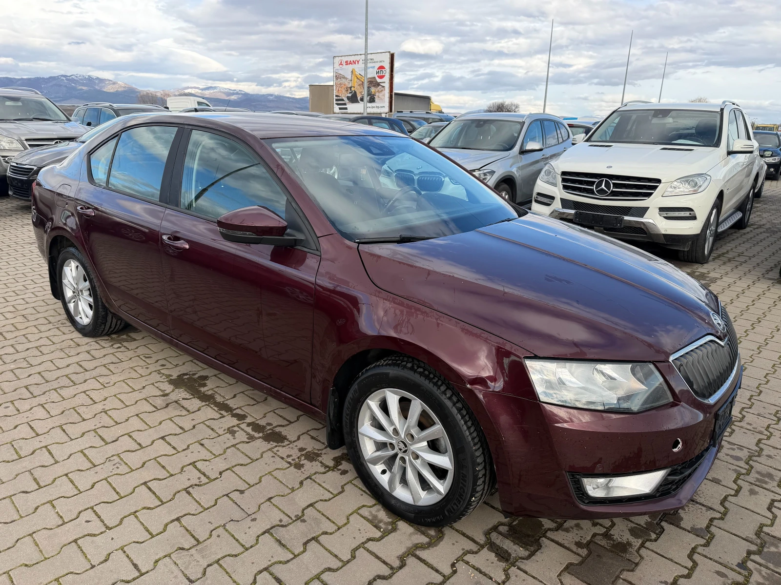 Skoda Octavia 1.6TDI NAVI EURO 5 - изображение 4