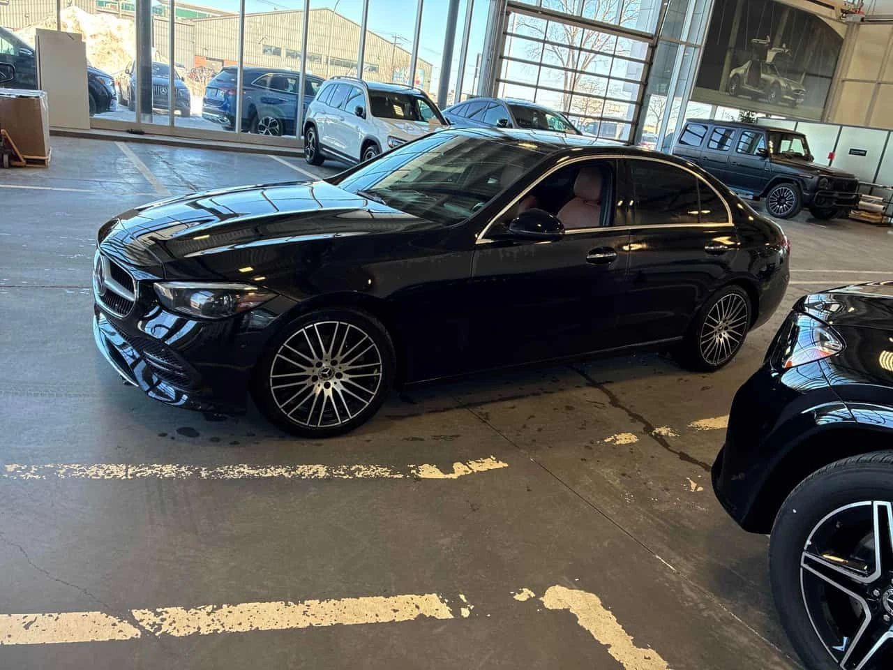 Mercedes-Benz C 300 PANO/360/ПРЕДСТАВИТЕЛСТВО НА MERCEDES  - изображение 3