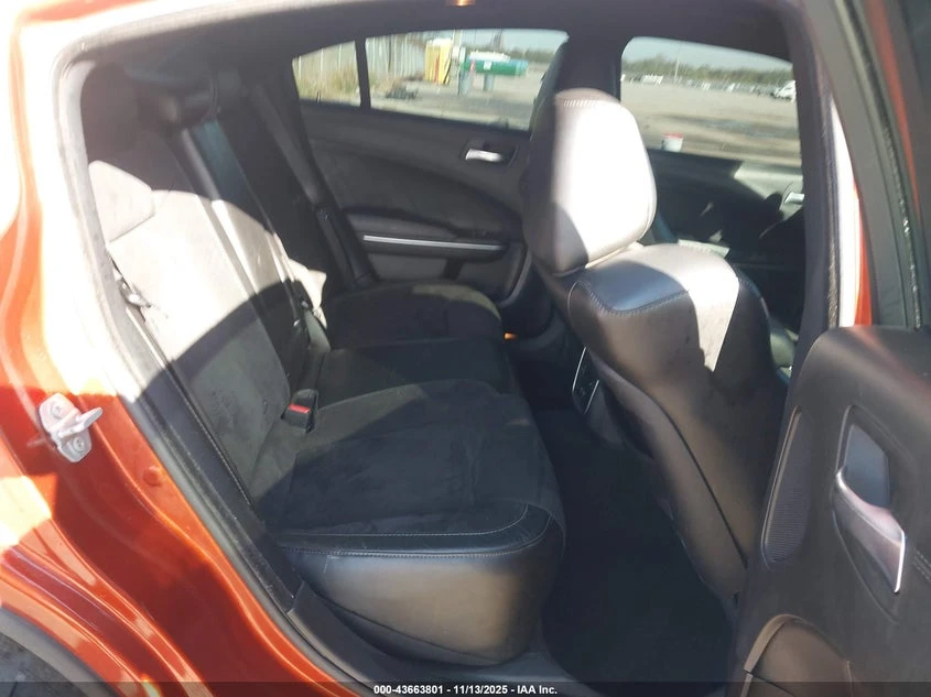 Dodge Charger 6.4l Scat Pack Widebody Rwd, снимка 8 - Автомобили и джипове - 53774096