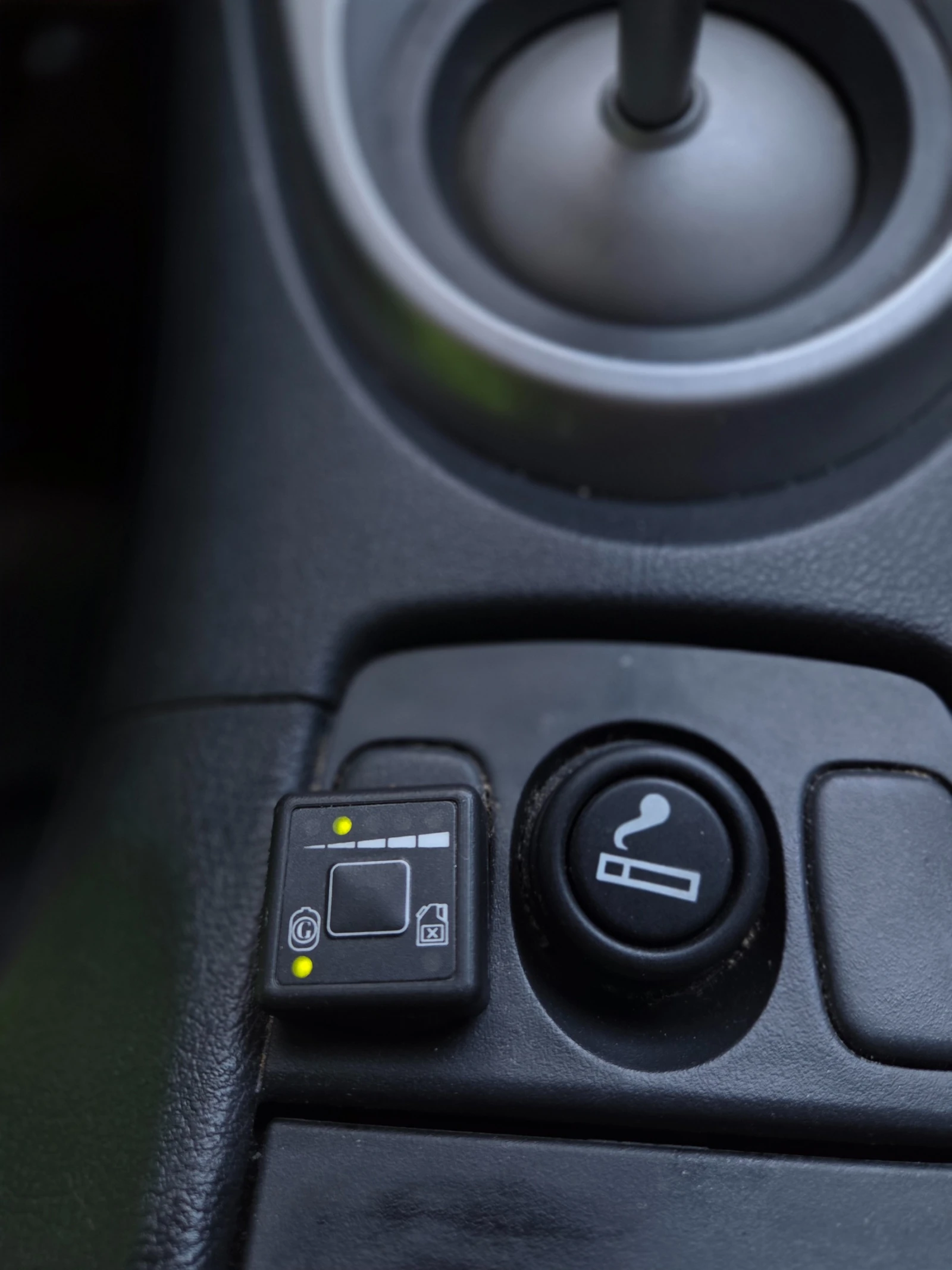 Honda Civic 1.8i-VTEC Газов инж. 140к.с. - изображение 8