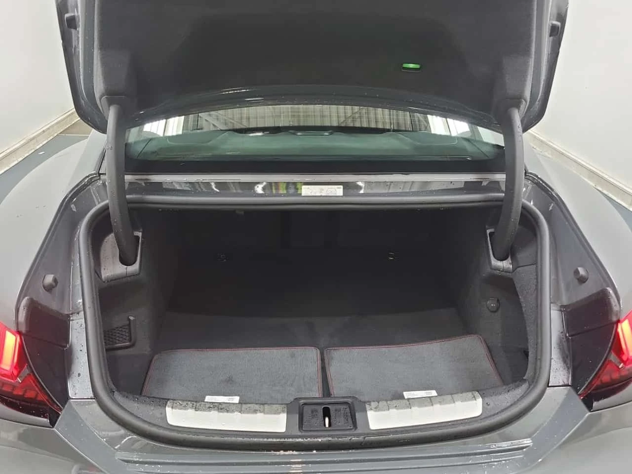 Audi E-Tron GT PERFORMANCE  CARFAX | Mobile.bg � ����������� 14