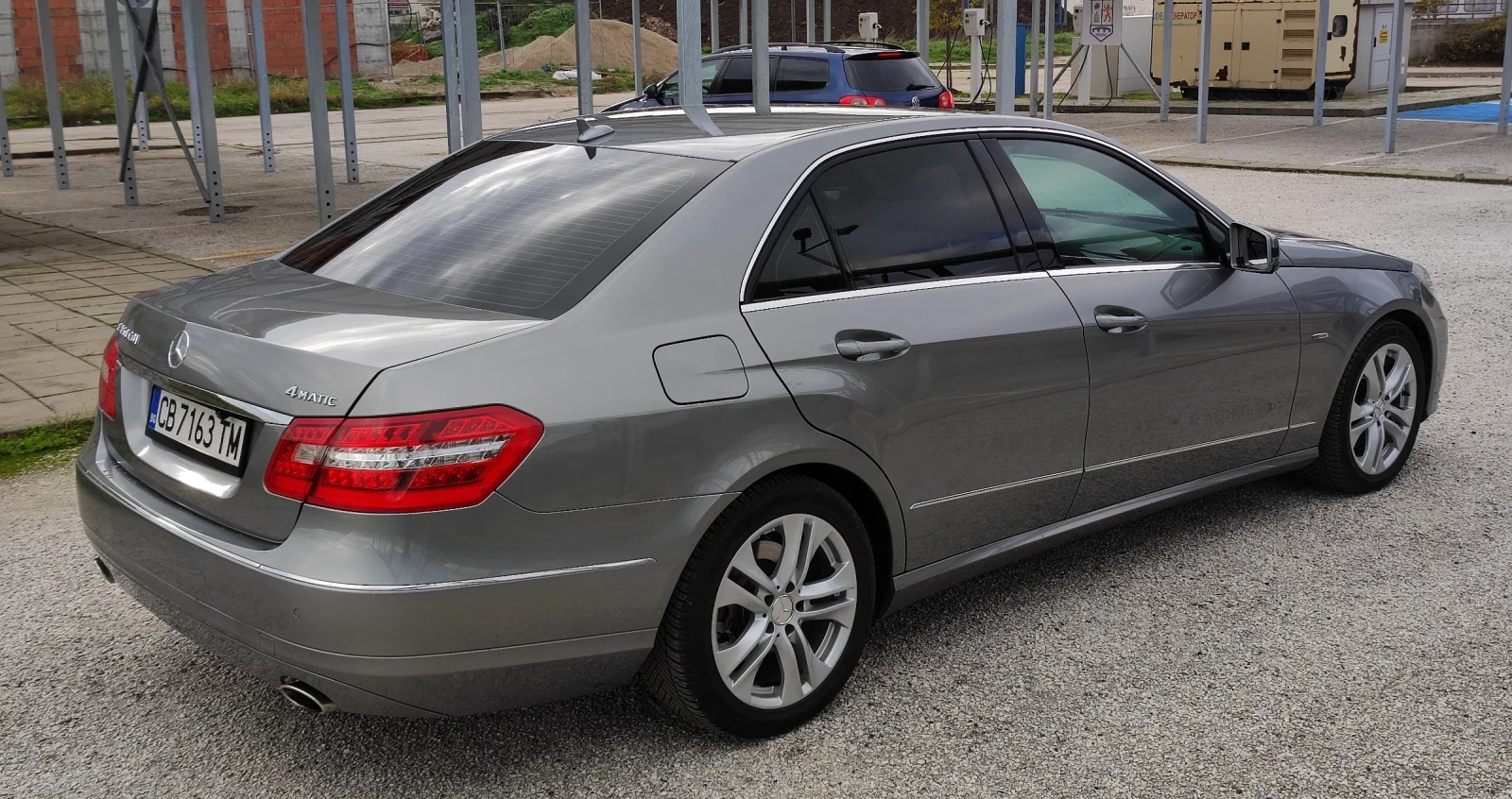 Mercedes-Benz E 350 Blueefficiency, 4-Matic, снимка 6 - Автомобили и джипове - 54397336