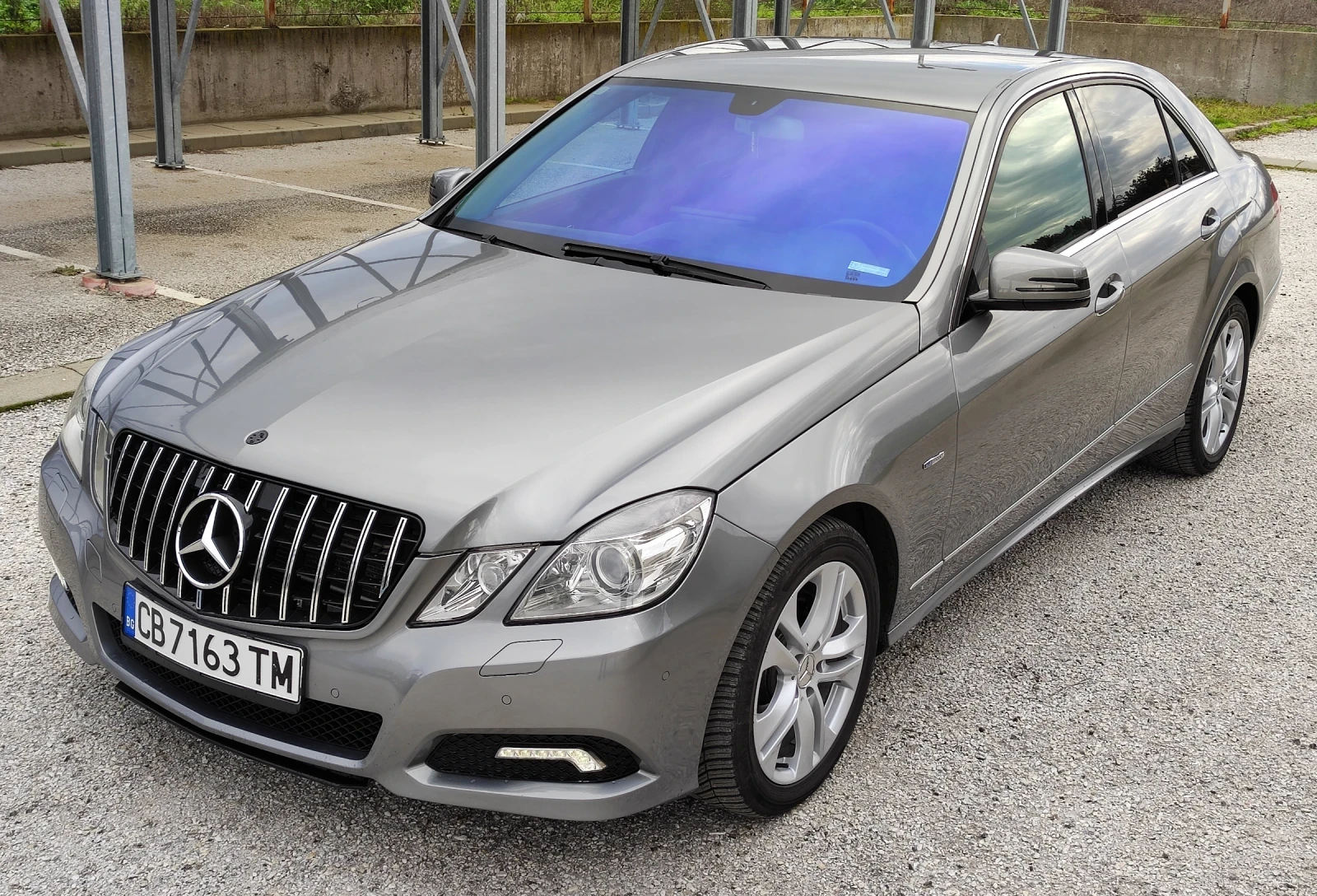 Mercedes-Benz E 350 Blueefficiency, 4-Matic, снимка 2 - Автомобили и джипове - 54397336