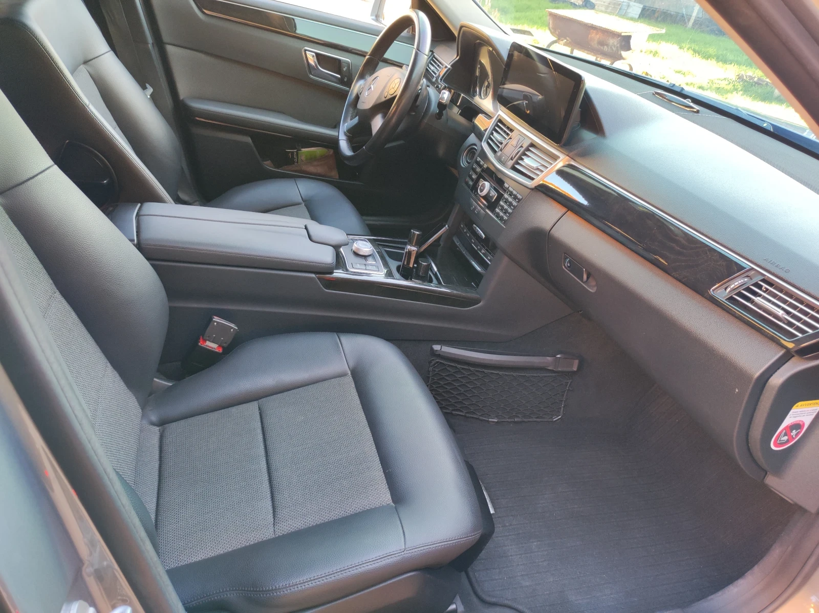 Mercedes-Benz E 350 Blueefficiency, 4-Matic, снимка 10 - Автомобили и джипове - 54397336