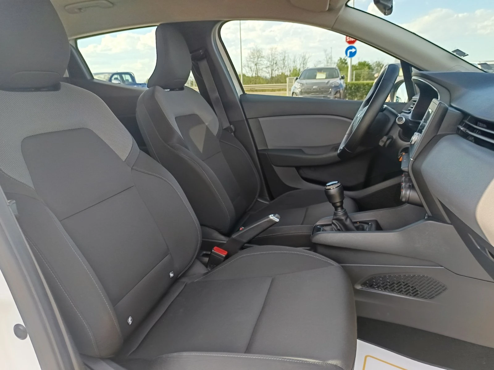 Renault Clio 1.0Tce/100�.�./ LPG | Mobile.bg � ����������� 15