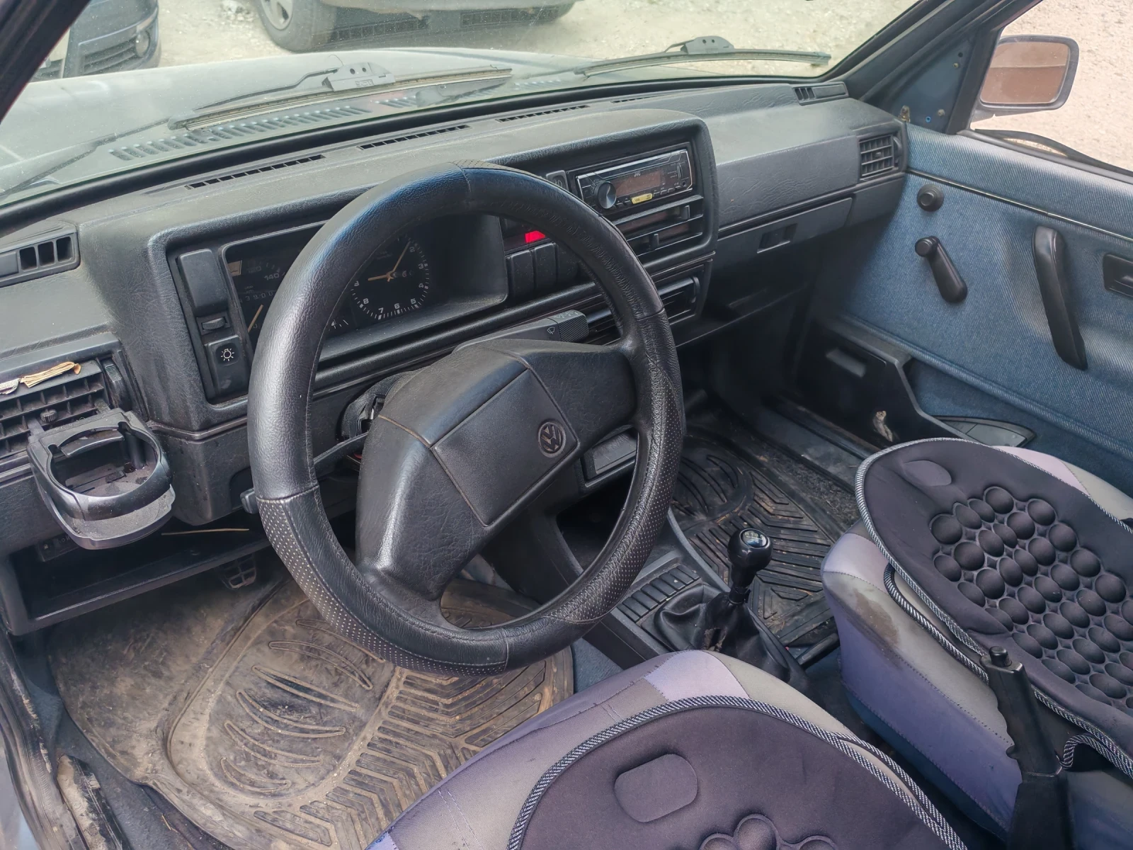 VW Golf Газово, снимка 5 - Автомобили и джипове - 54637444