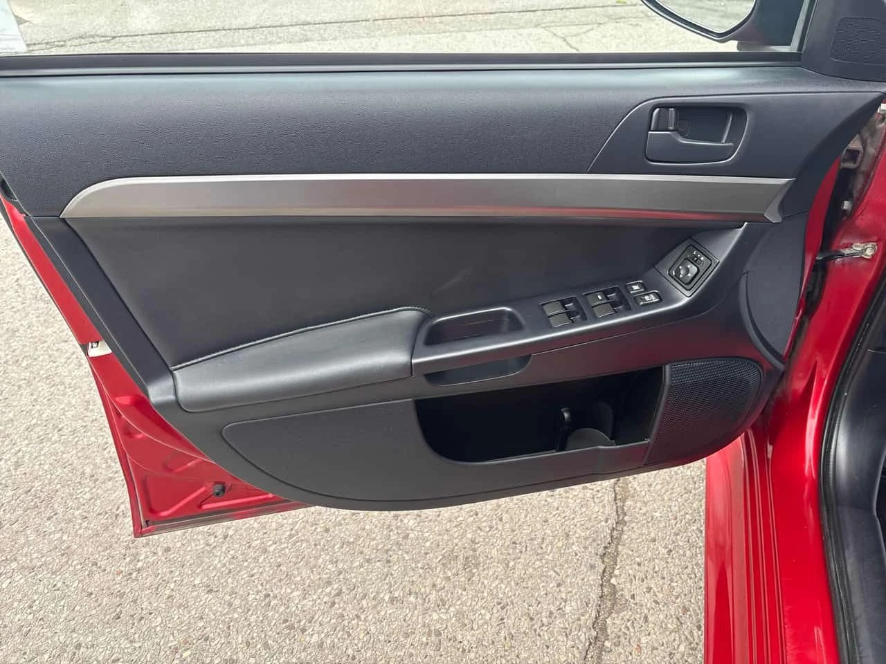 Mitsubishi Lancer | ПОДГРЕВИ| ШИБИДАХ| 2 КЛЮЧА| CARFAX, снимка 15 - Автомобили и джипове - 54684346