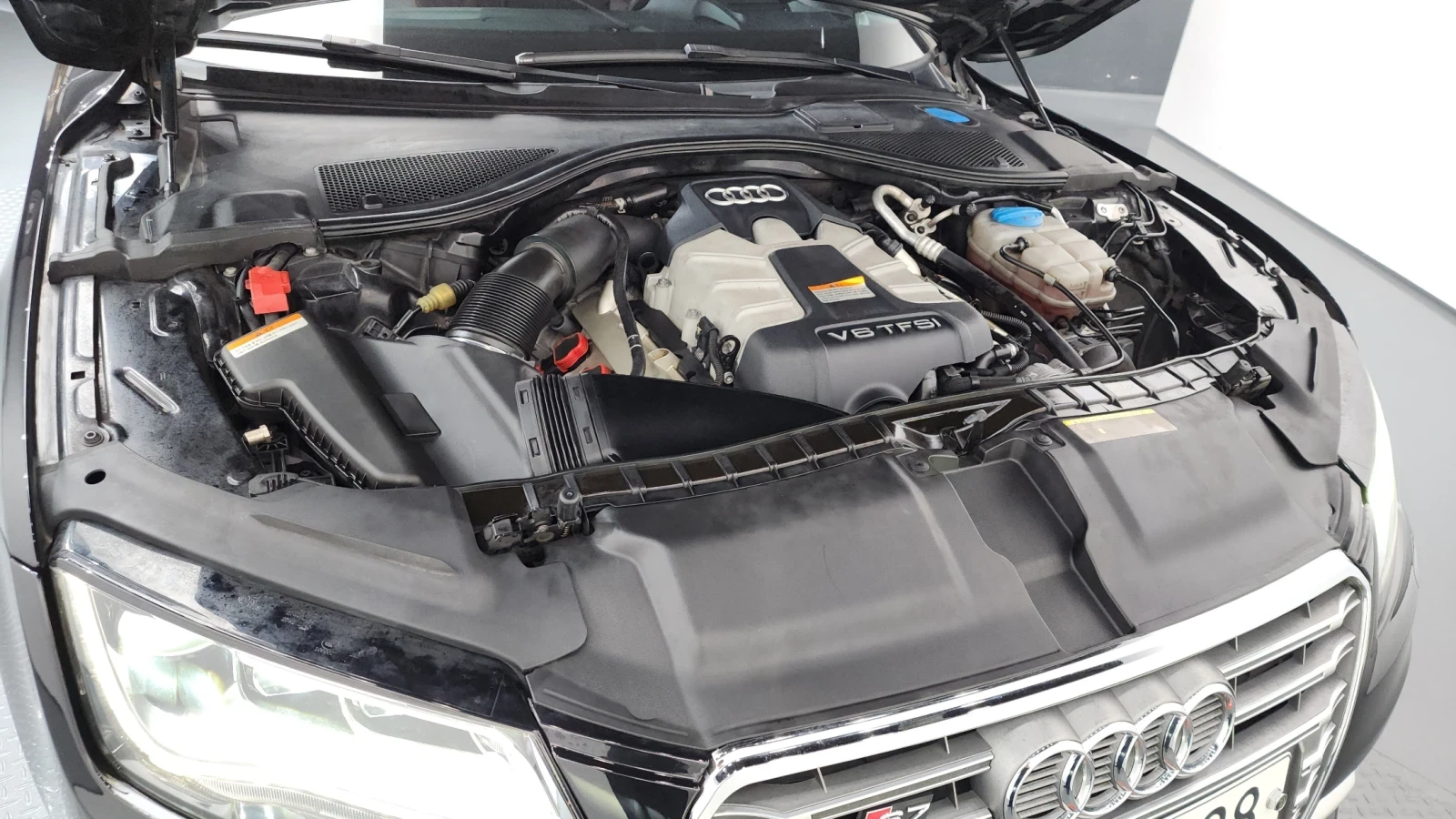 Audi A7 3.0 Supercharge HeadUp, Full Led, DisiTronic, снимка 6 - Автомобили и джипове - 54868881