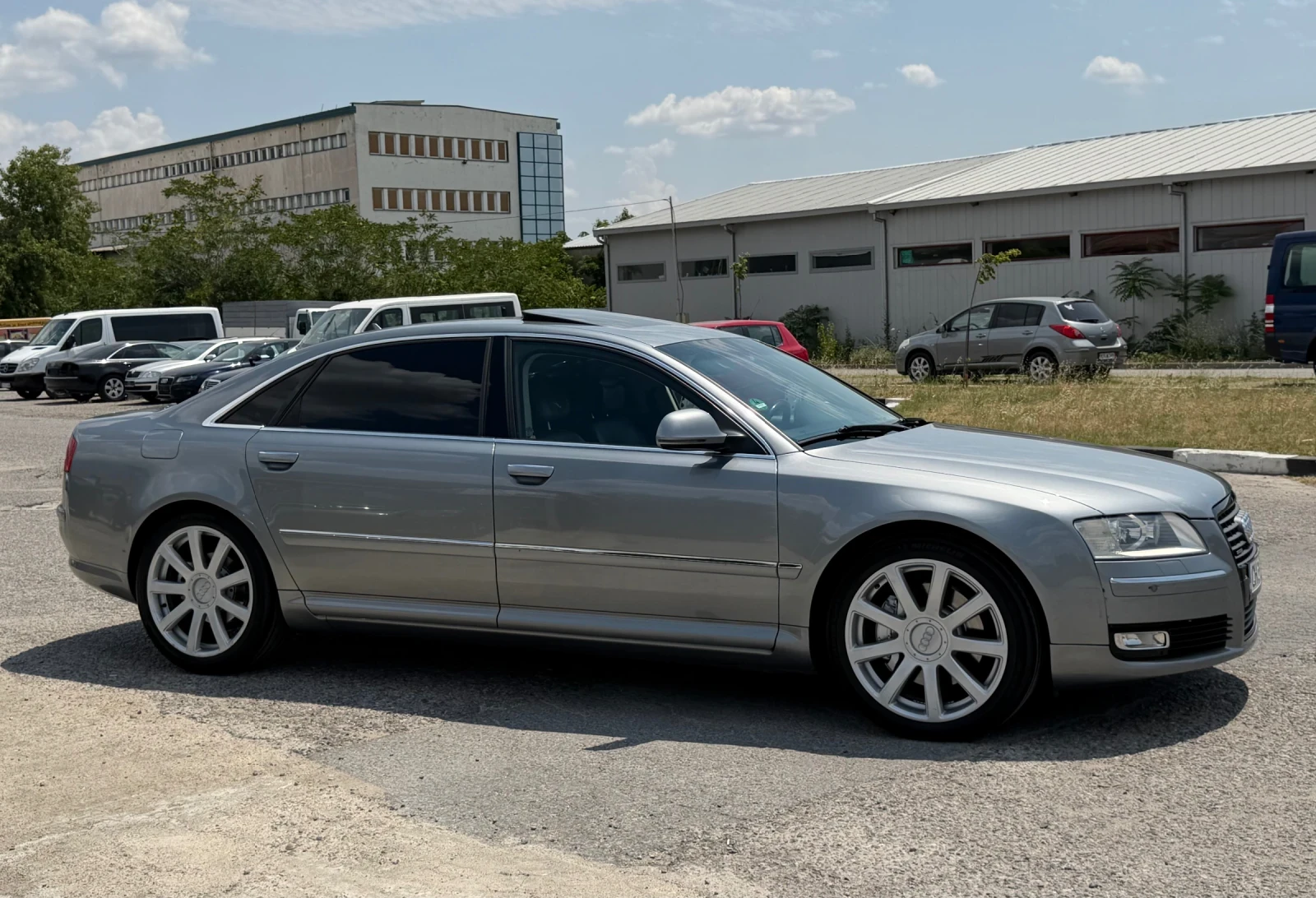 Audi A8 L 4.2 TDI 326ps Facelift 2009г ТОП Състояние, снимка 4 - Автомобили и джипове - 55139965