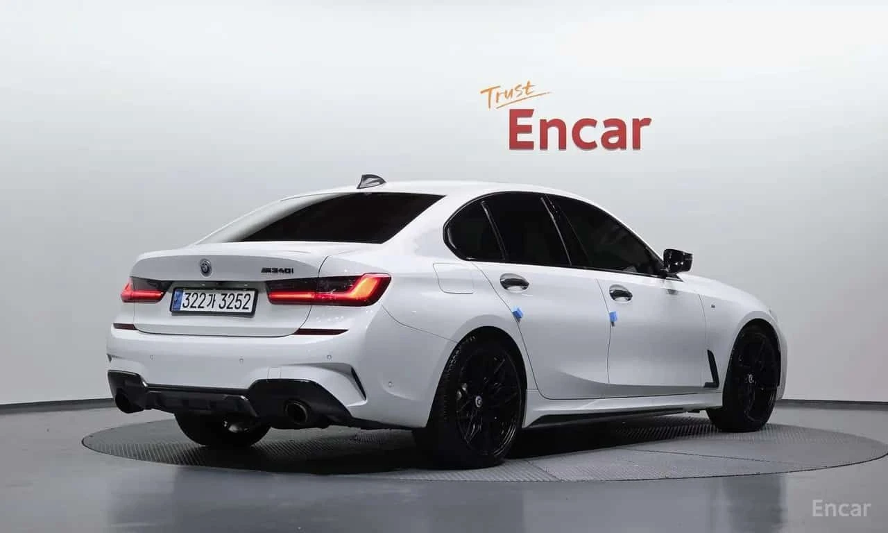 BMW 330 * 330i M Sport * ЦЕНА ДО БГ, снимка 2 - Автомобили и джипове - 55709130