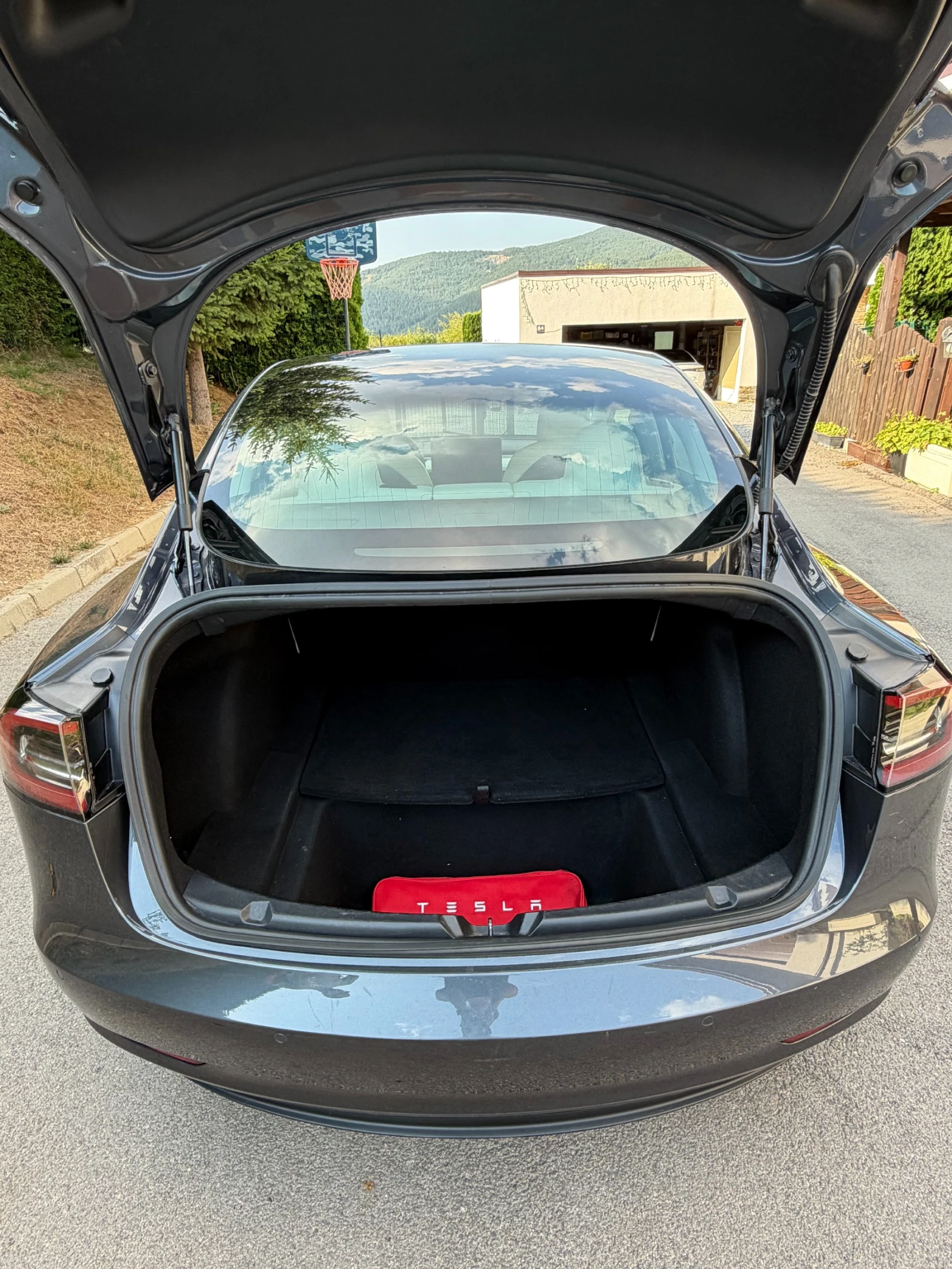 Tesla Model 3 LR AWD - 78 000 км - Бял салон - регистрирана, снимка 16 - Автомобили и джипове - 55773025