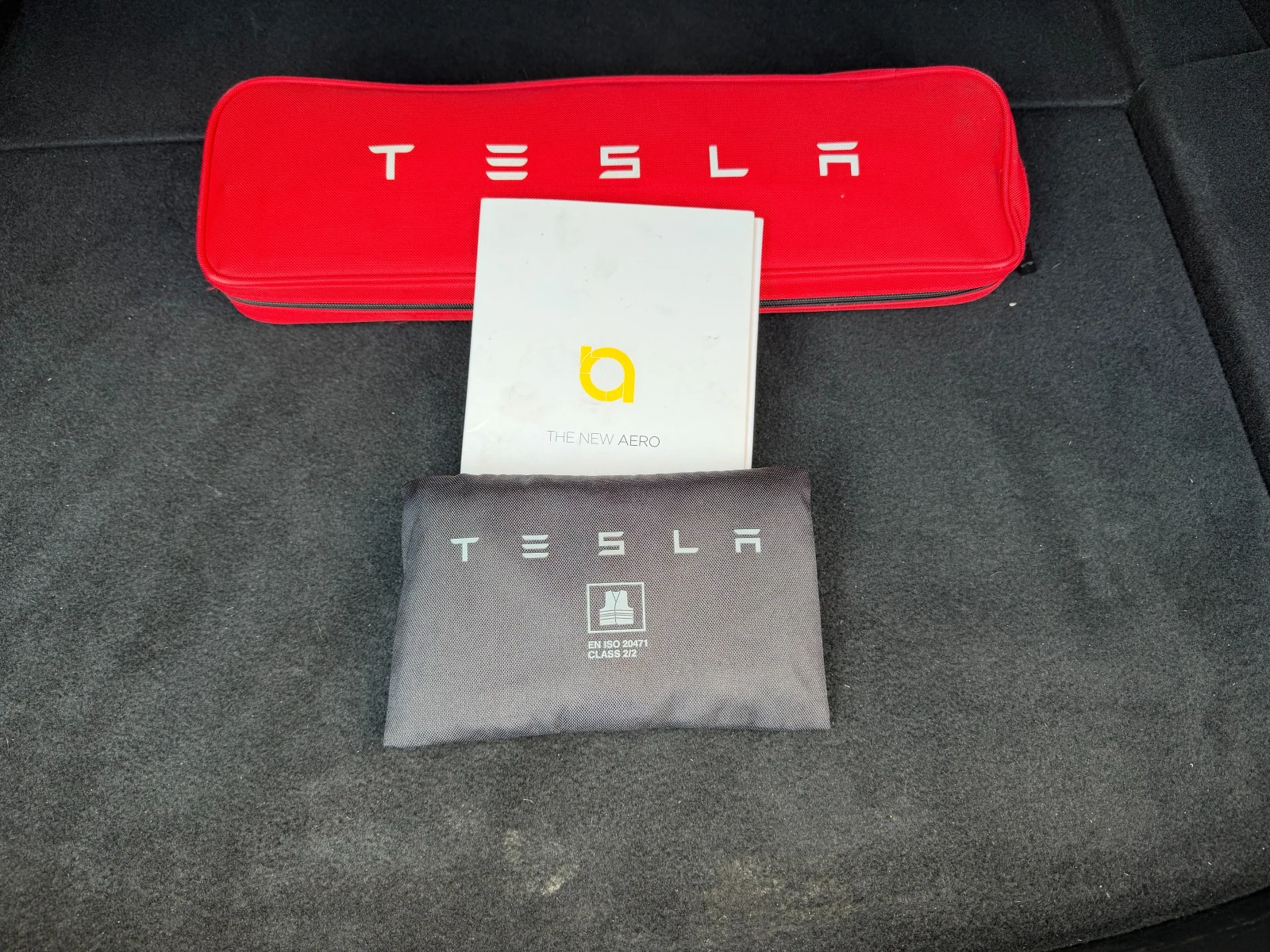 Tesla Model 3 LR AWD - 78 000 км - Бял салон - регистрирана, снимка 17 - Автомобили и джипове - 55773025