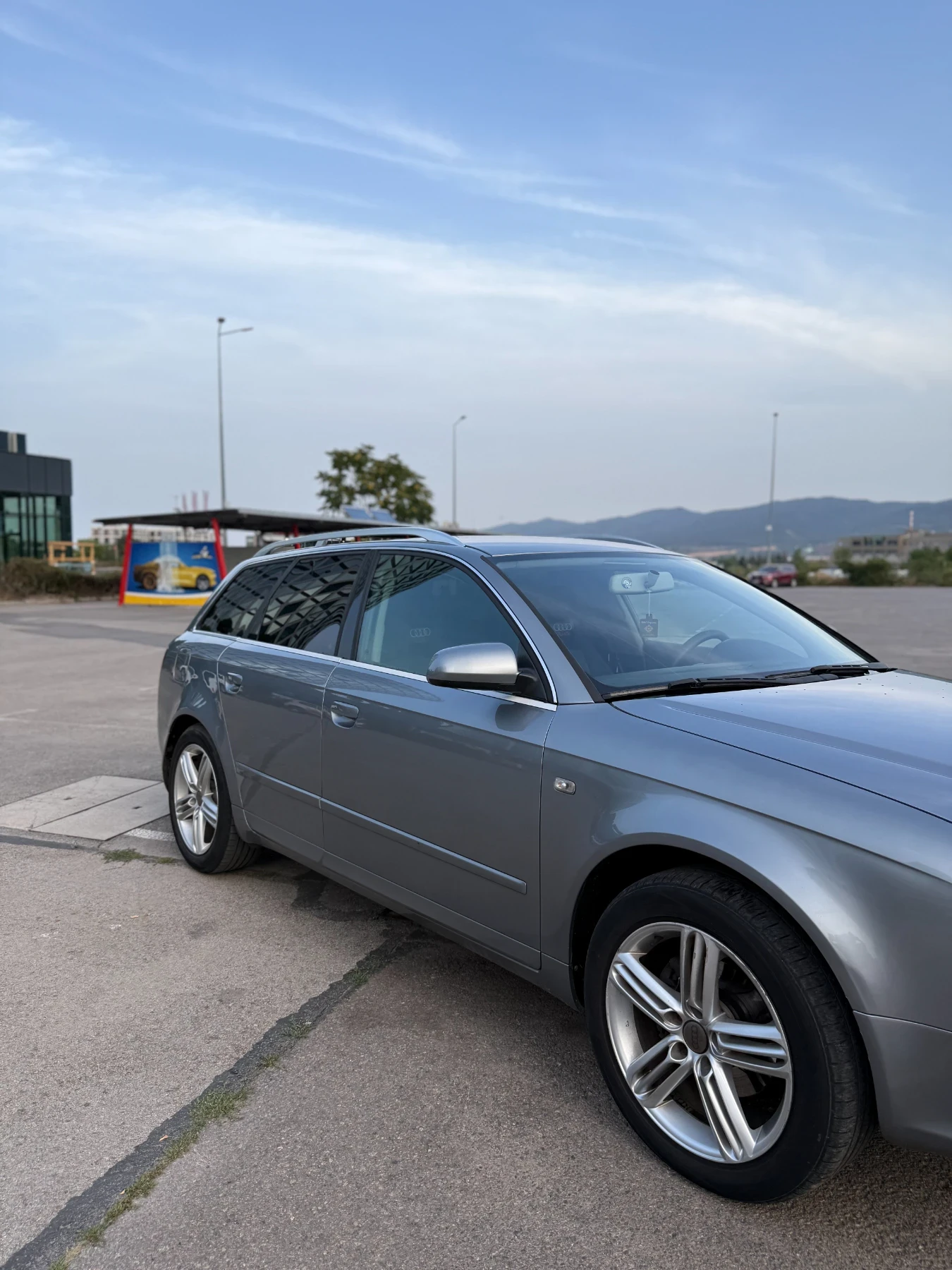 Audi A4, снимка 3 - Автомобили и джипове - 55870657