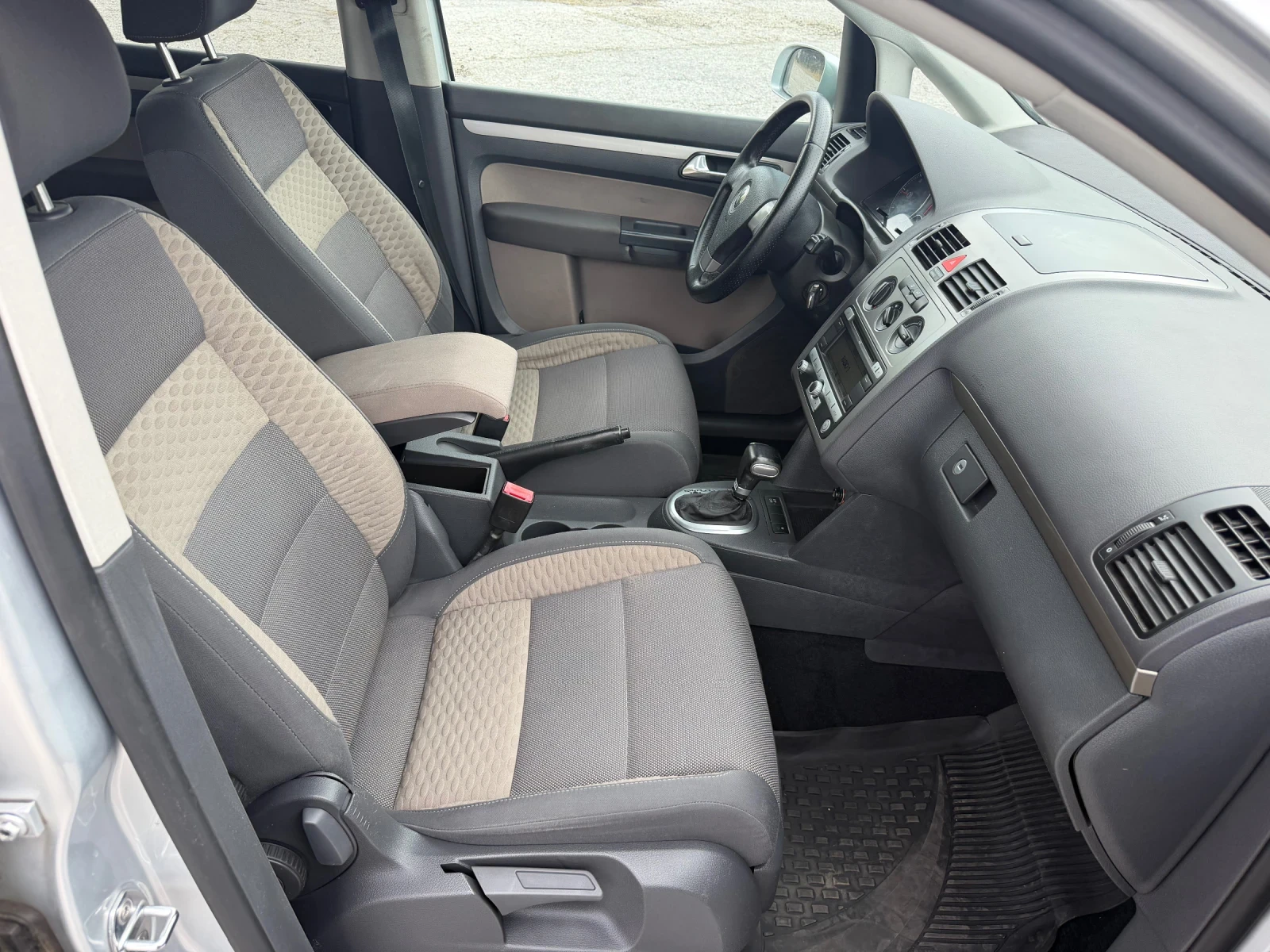 VW Touran CROSS* 2.0TDI* DSG* XENON* ������! | Mobile.bg � ����������� 11