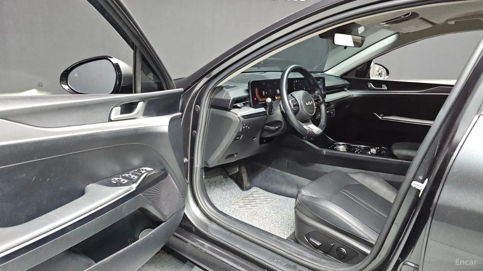 Kia K5, снимка 10 - Автомобили и джипове - 56686819