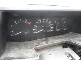 Opel Frontera A 2.2i, 2.3TD, снимка 10